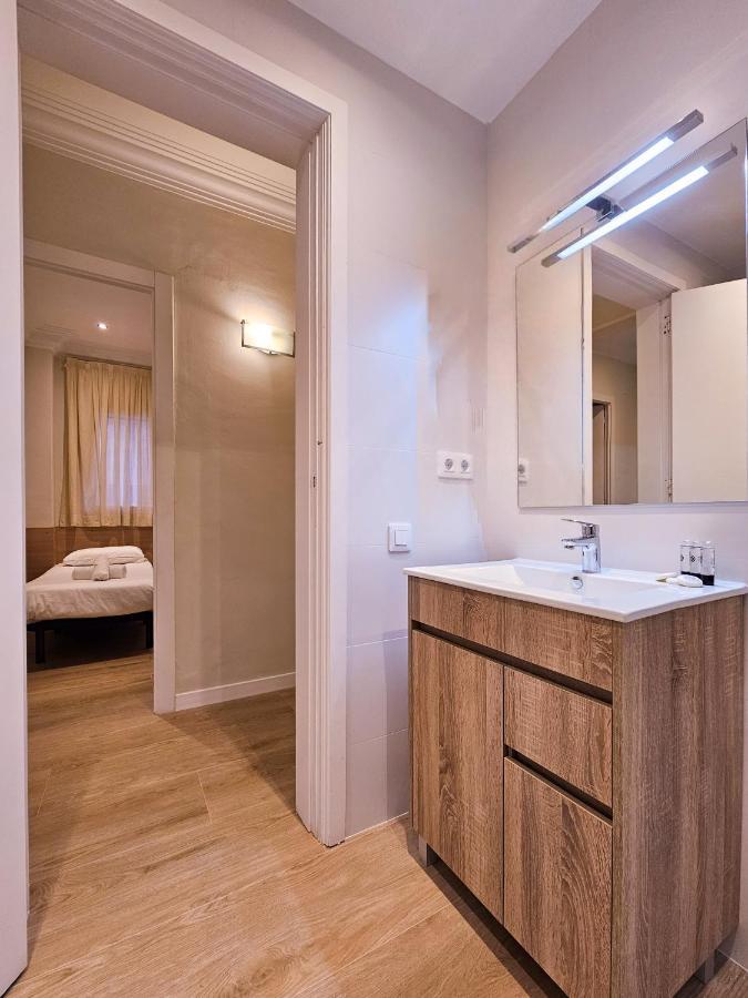 Classbedroom Park Gueell Apartment 巴塞罗那 外观 照片